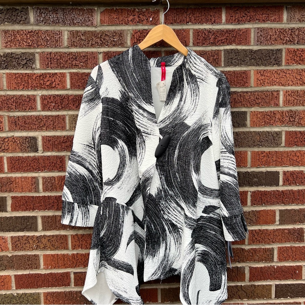 Connie Cream and Black Brush Stroke Large Button Oversized Overcoat Jacket